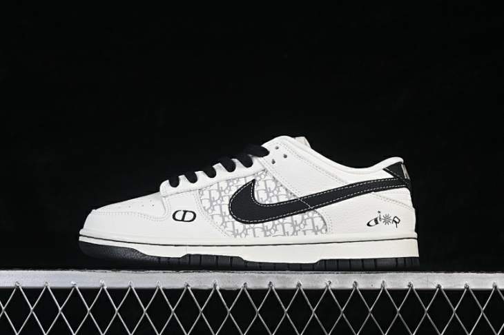 Picture of Dunk SB _SKUfw22003291879273982fw